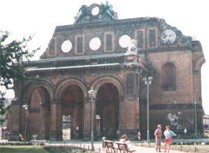 Anhalter Bahnhof