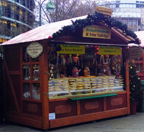  Kruterbonbons und Lakritze auf dem Weihnachtsmarkt